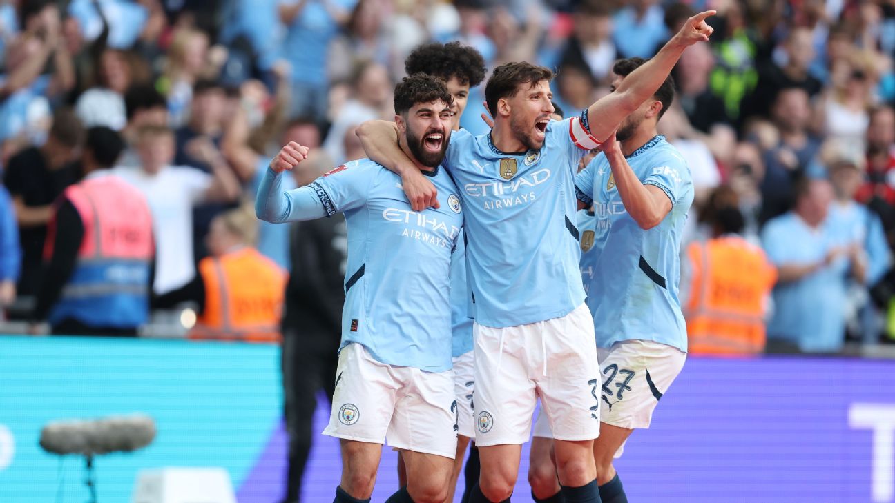 Το Man City θα μπορούσε ακόμα να τελειώσει με ένα τρόπαιο FA Cup, UCL Berth