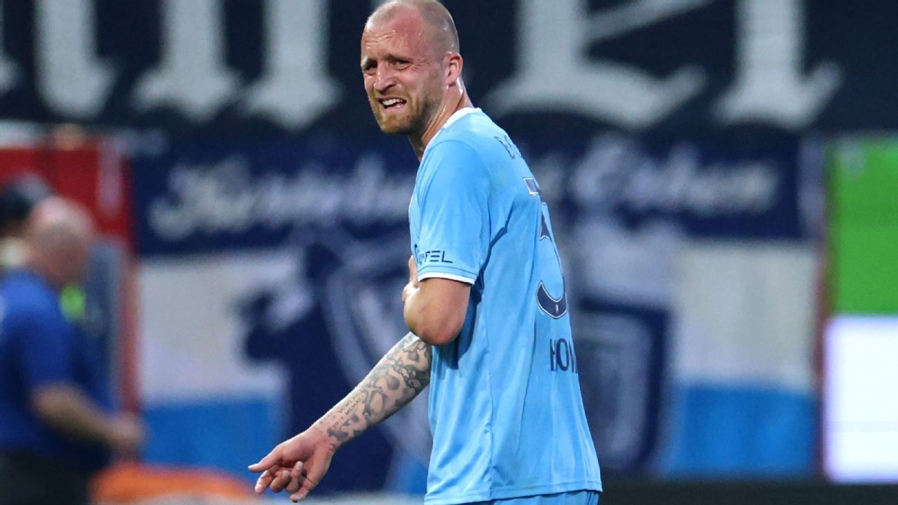 Η Bundesliga υποβιβασμού σύγκρουση νοσηλεύει 2 παίκτες