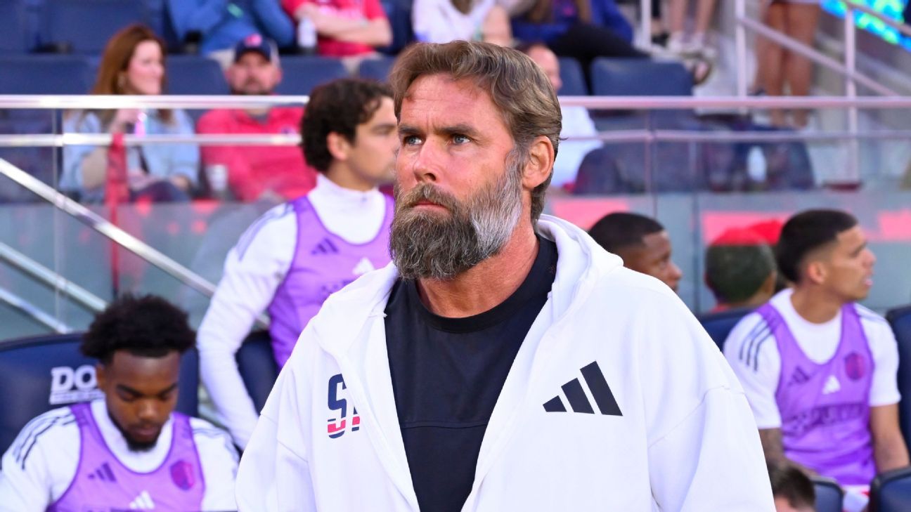 Σάκοι του St. Louis City Mellberg μετά από κακή εκκίνηση