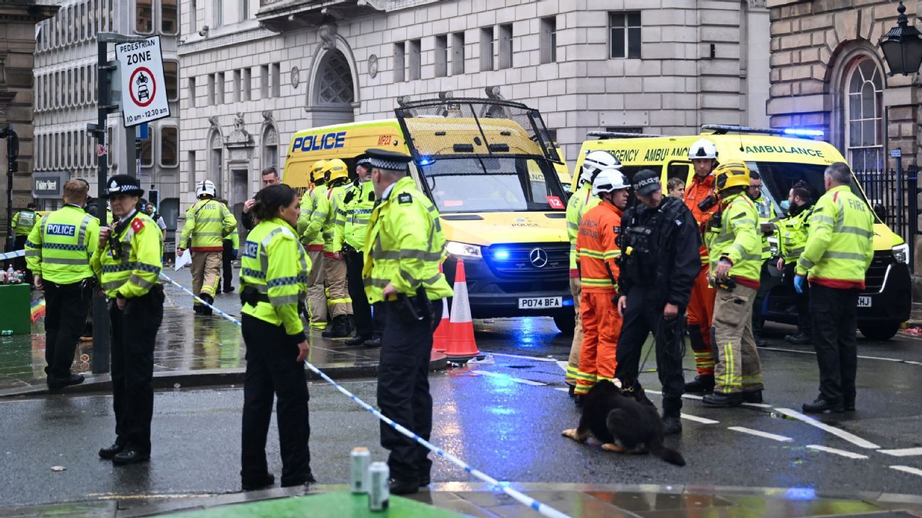 Η αστυνομία έδωσε περισσότερο χρόνο για να αμφισβητήσει τον ύποπτο παρέλασης