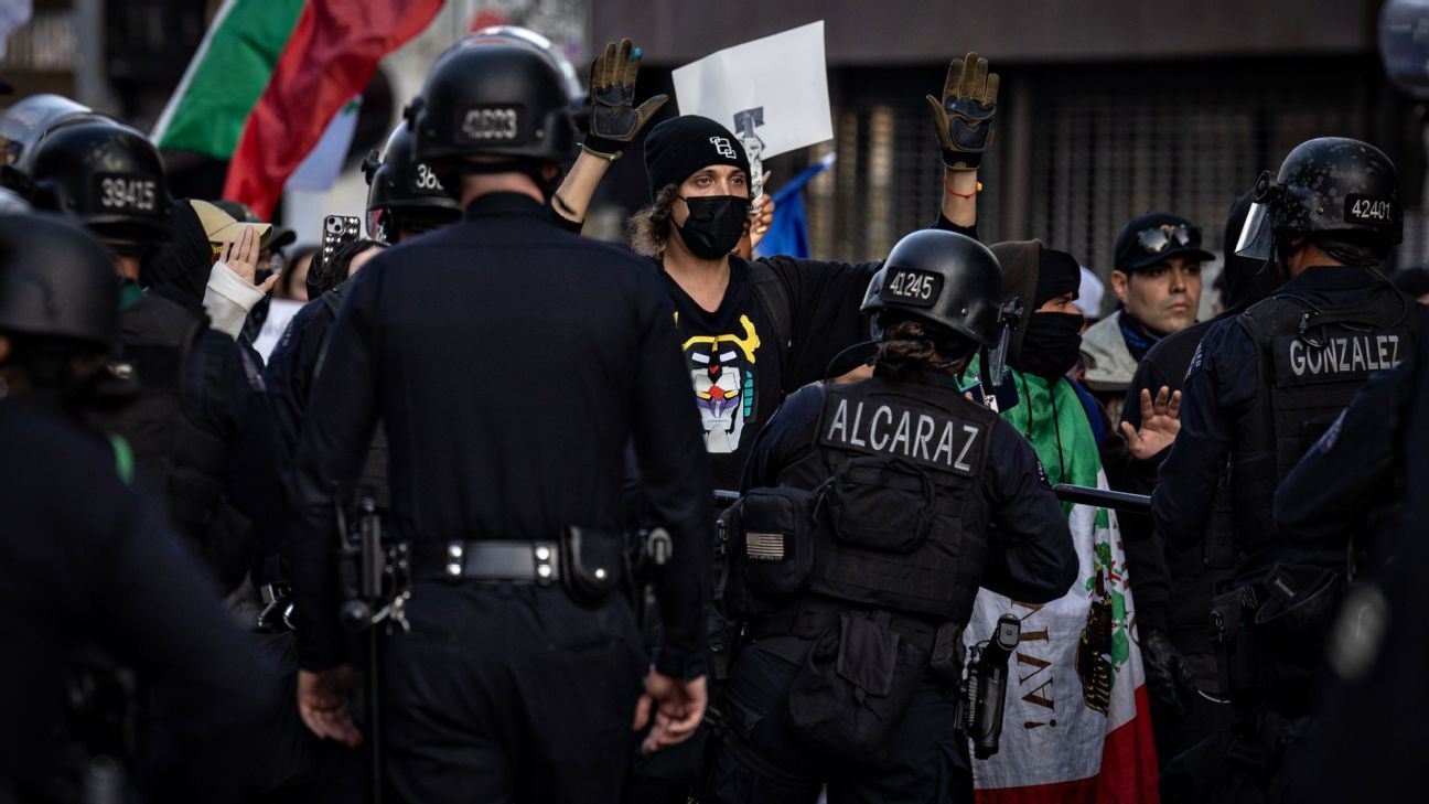 Το Μεξικό αλλάζει τα ξενοδοχεία LA σχετικά με τις ανησυχίες σχετικά με την ασφάλεια