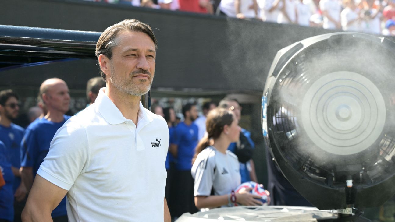 Προπονητής Dortmund: Metlife Field πιο κατάλληλο για γκολφ