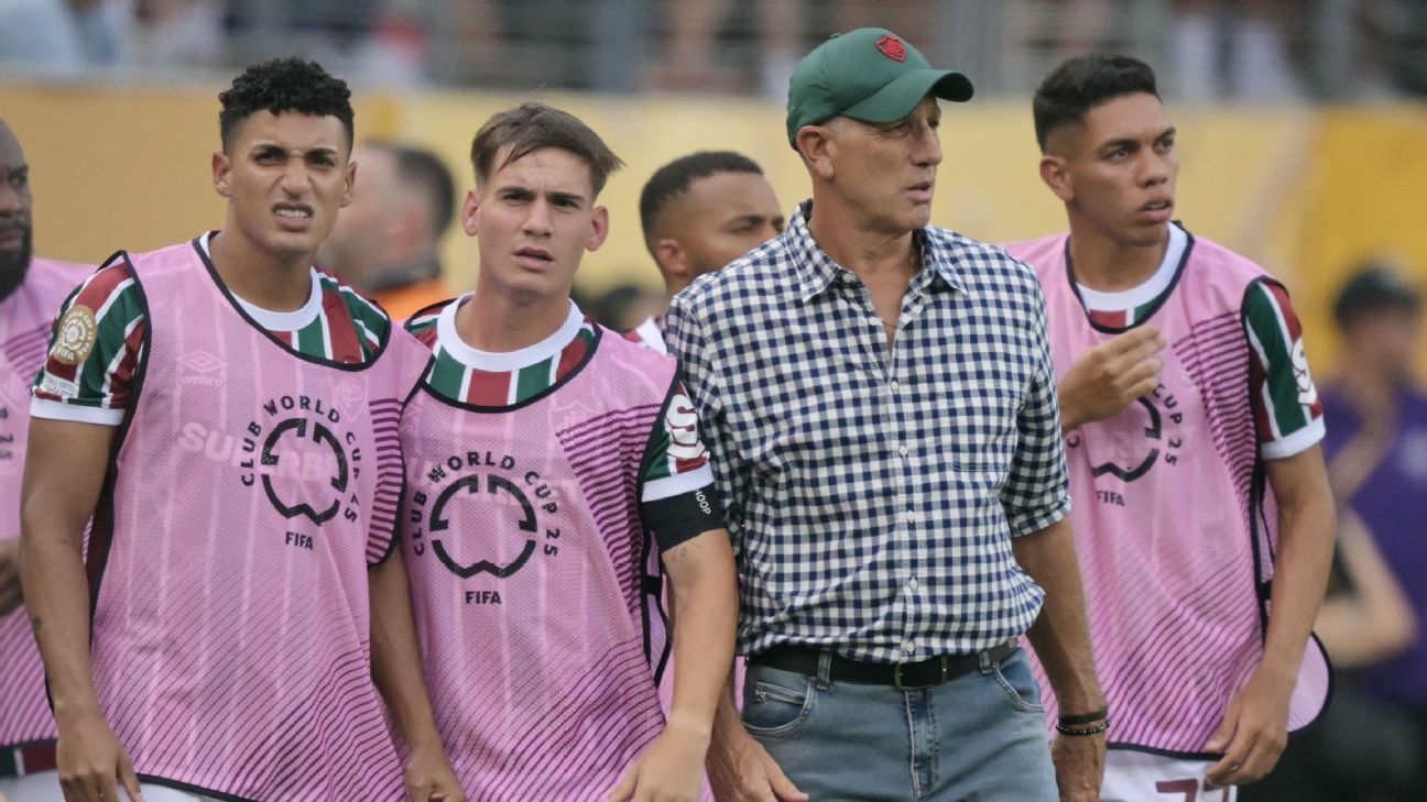 Ο Gaucho ελπίζει ότι η CWC φέρνει σεβασμό των προπονητών της Βραζιλίας