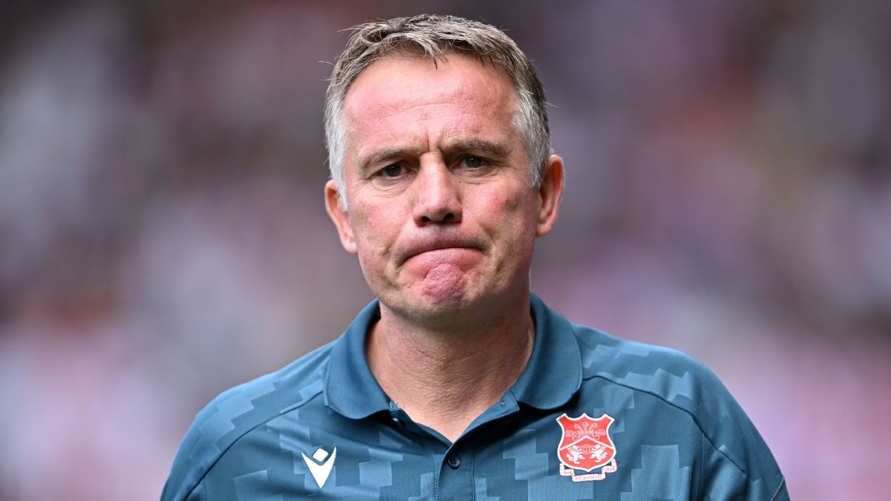 Το αφεντικό του Wrexham Slams ‘Call-Calling Call’ σε απώλεια