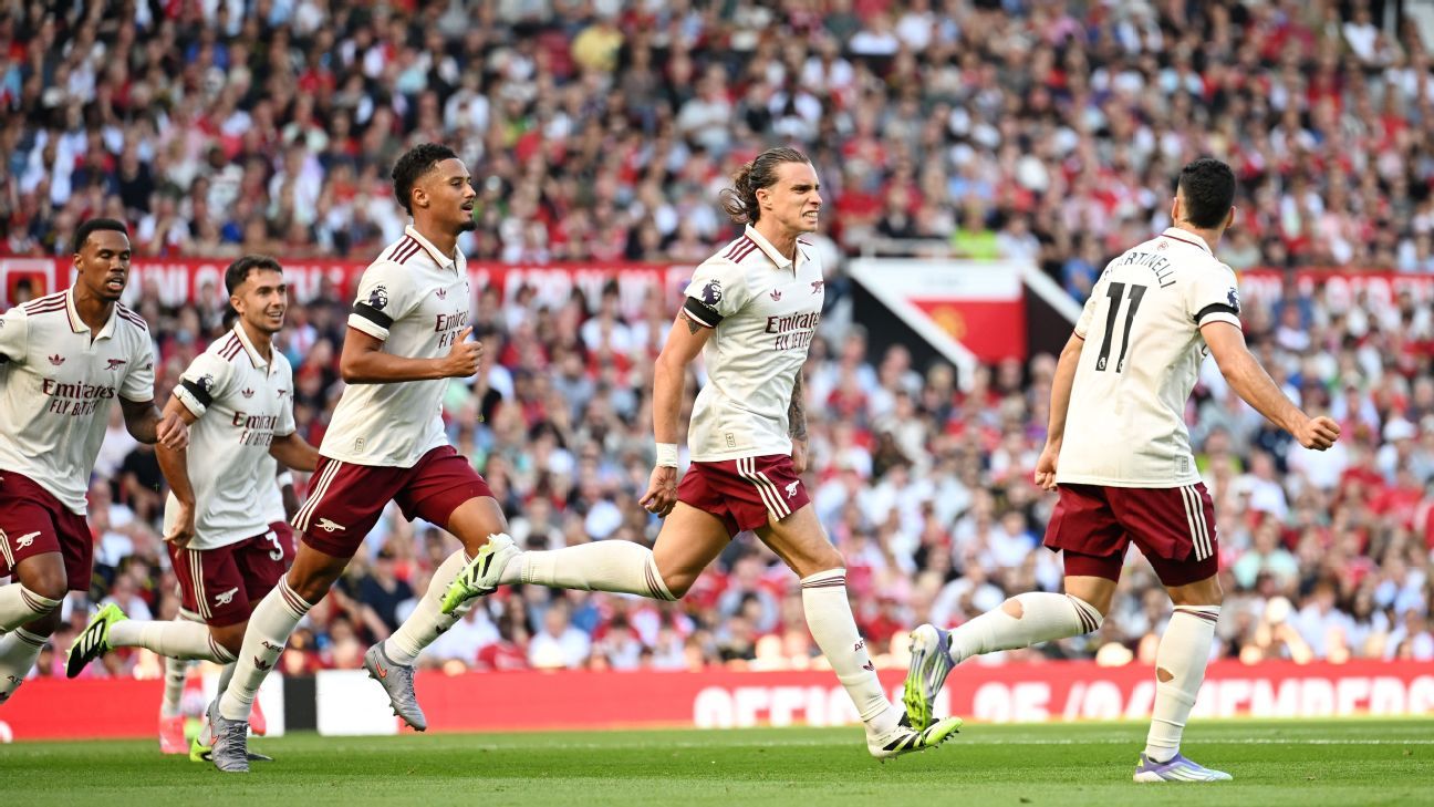 Η Άρσεναλ ξεκινά νέα σεζόν με στυλ, καθώς τα προβλήματα παραμένουν για την Man United