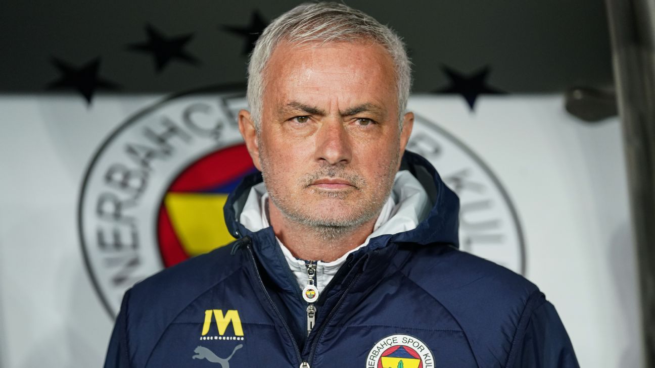 Ο Mourinho εξέρχεται από έξι αγώνες Fenerbahce σε εποχή