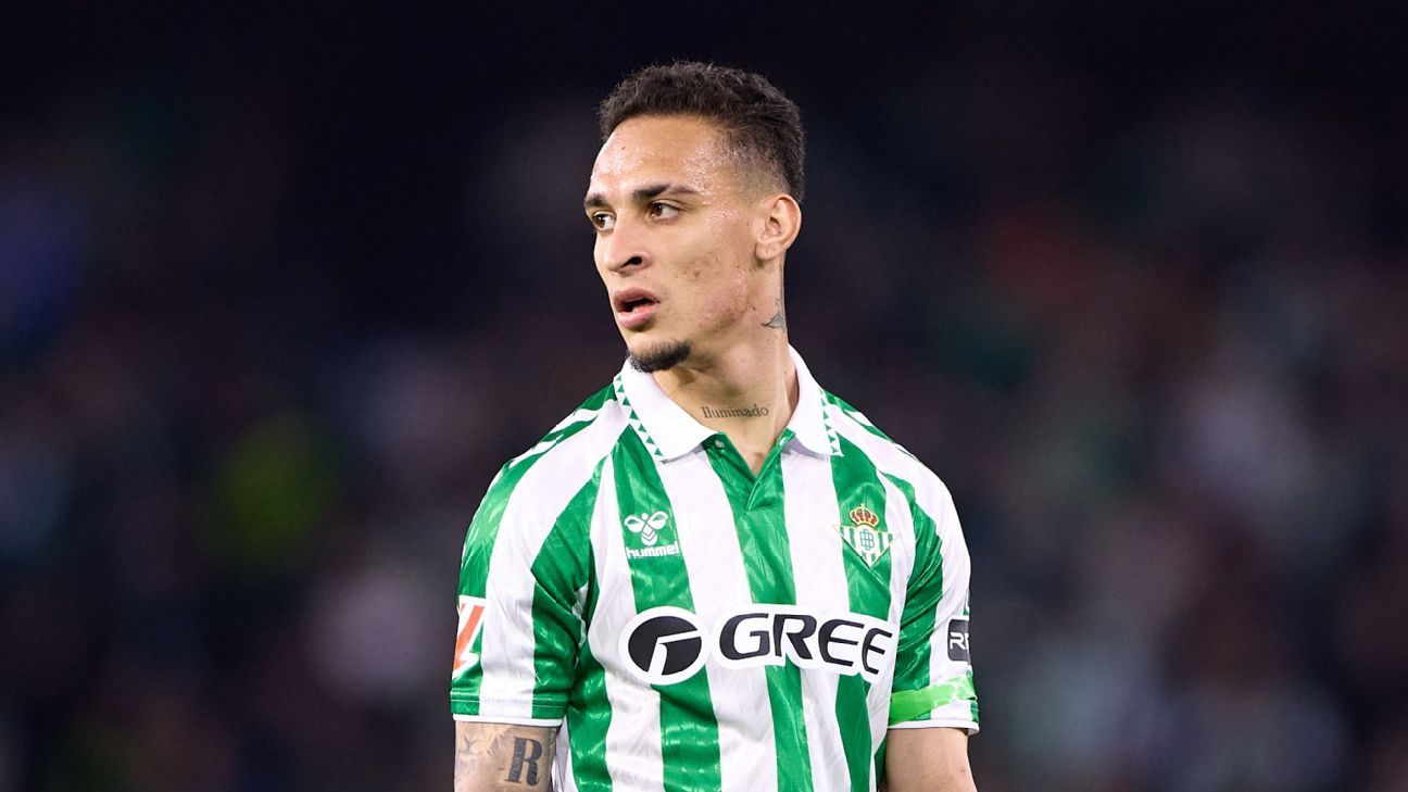 Πηγές: Η Man United αποδέχεται την προσφορά Betis για τον Antony