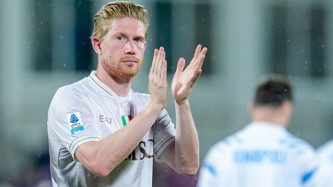 Ο Conte παίρνει τη συμβουλή του de Bruyne πριν από τη σύγκρουση της πόλης