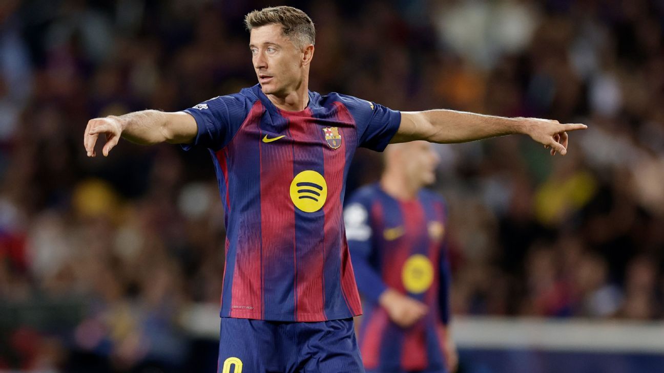 Πηγές: Ο Lewy (μηρός) της Barça στο Miss Clásico