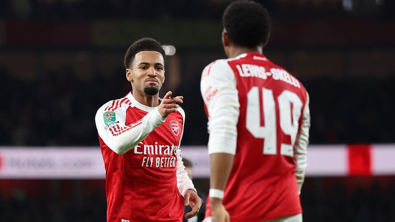 Σπρώξιμο στην περιφέρεια, ο Nwaneri αρπάζει την ευκαιρία του να λάμψει για την Arsenal