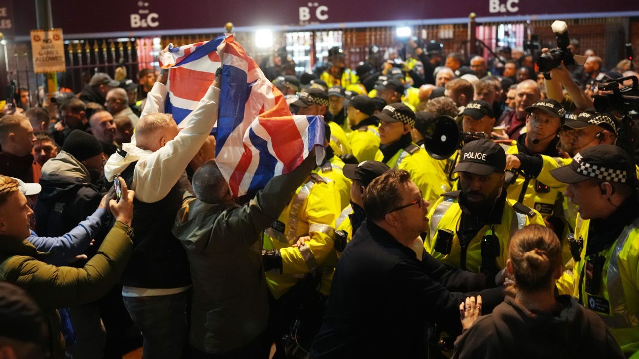 Έξι συλλήψεις εν μέσω διαμαρτυριών στον αγώνα Βίλα-Μακάμπι