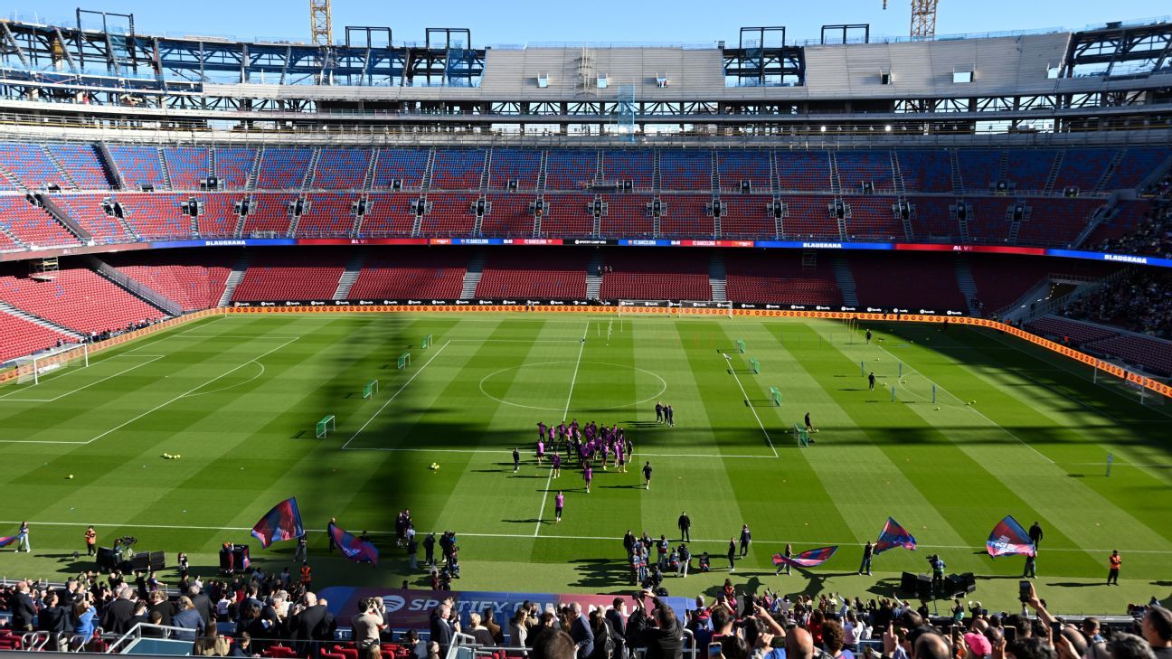 Η Μπαρτσελόνα αποκαλύπτει το νέο Camp Nou σε δοκιμαστική εκδήλωση