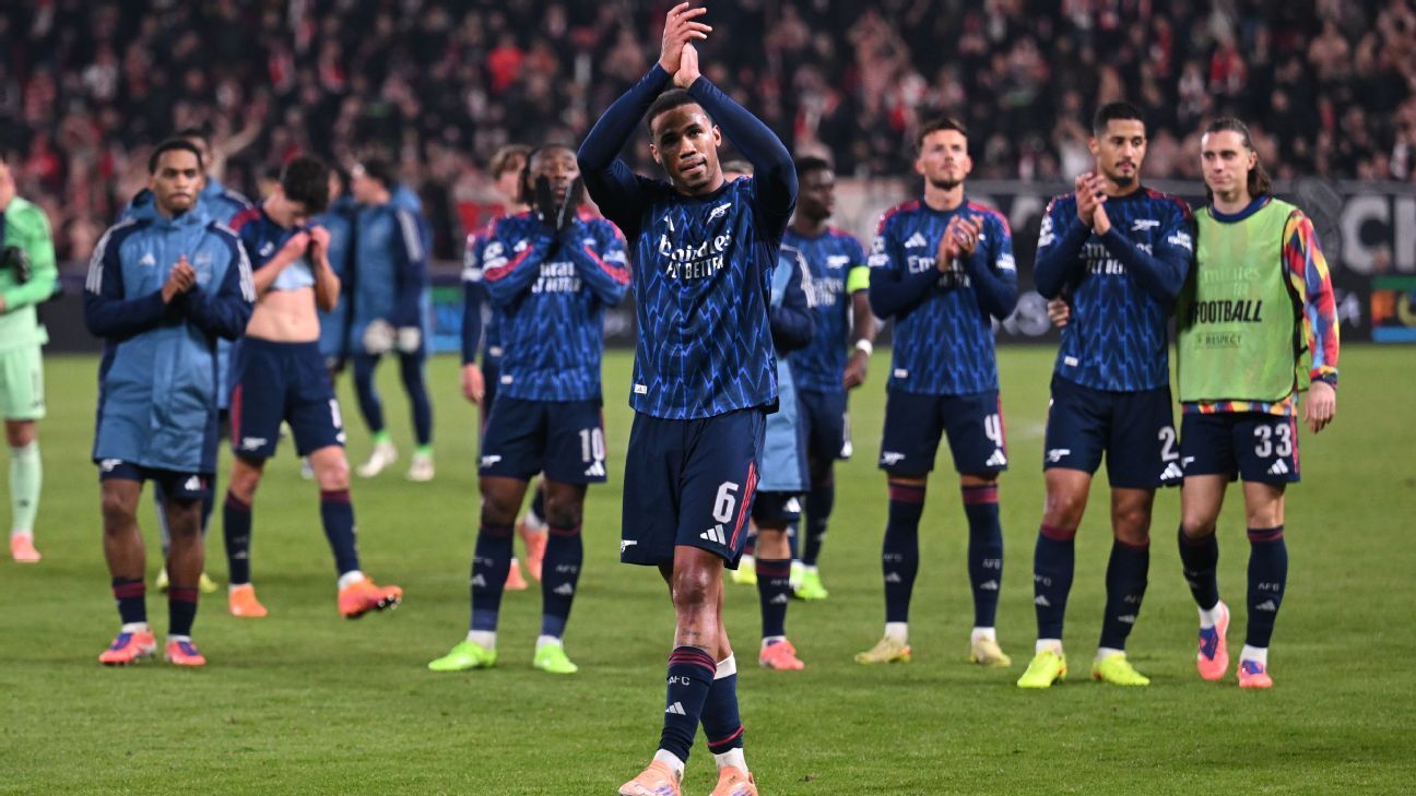 Θα χάσει το Champions League η Άρσεναλ; Κατάταξη του γηπέδου, Καλύτερη ενδεκάδα στη μέση