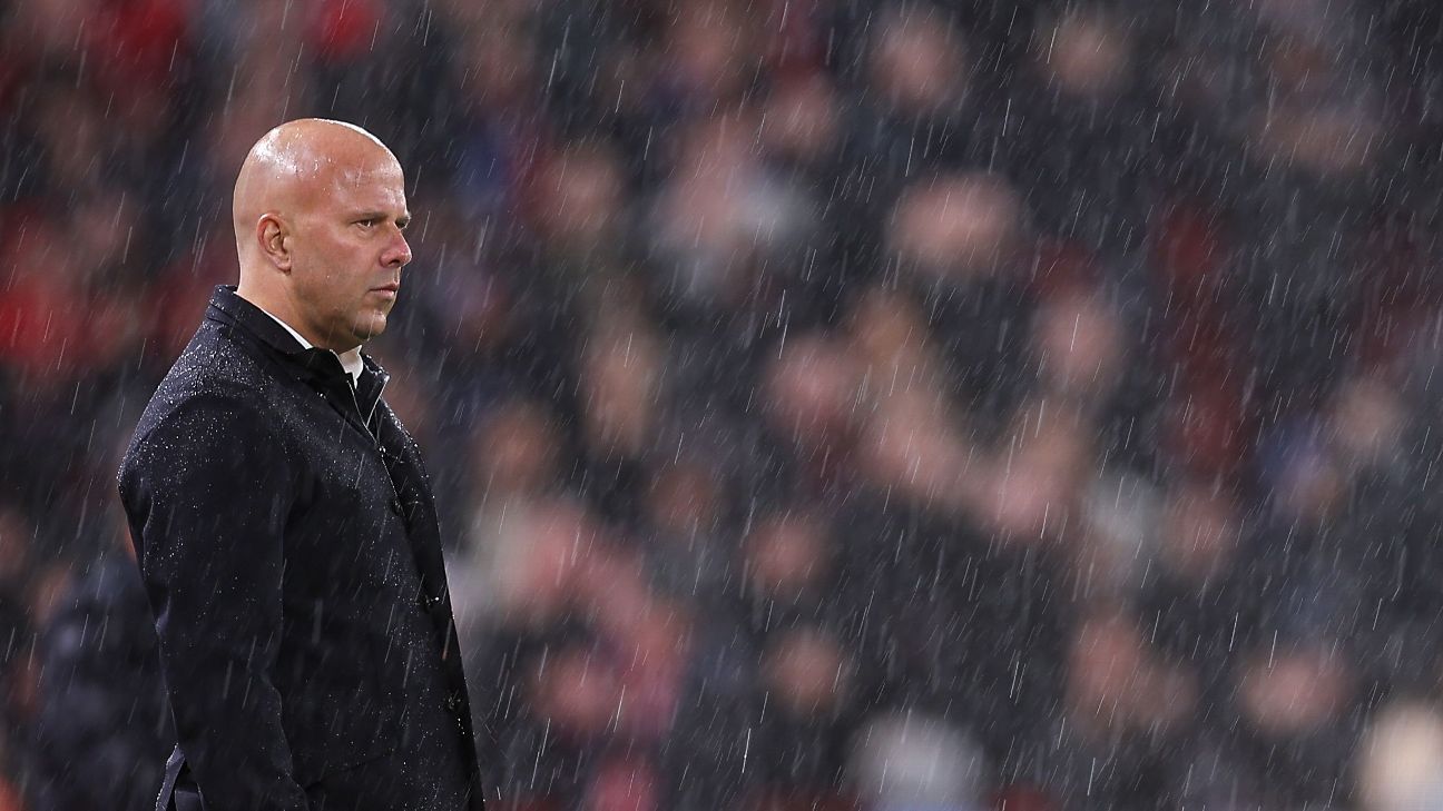 Κουλοχέρη: Νιώστε «ένοχοι» για τη «γελοία» φόρμα της Λίβερπουλ