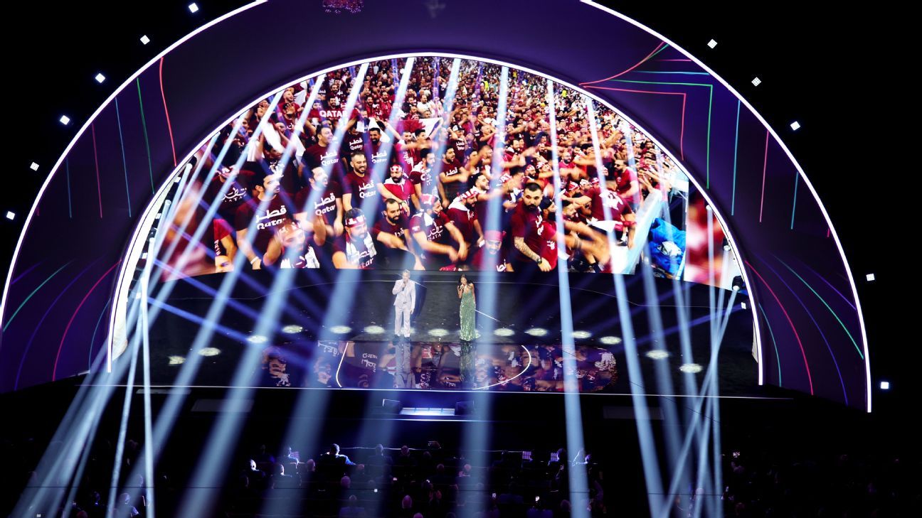 Τα αφεντικά της Αγγλίας και της Σκωτίας επικρίνουν τη «μακροχρόνια» κλήρωση του WC