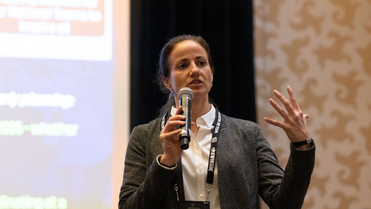 Pride μίσθωση πρώην KC Τρέχουσα GM Carducci ως αντιπρόεδρος