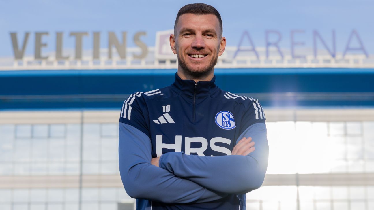 Ο Τζέκο, 39 ετών, επιστρέφει στη Γερμανία με το βλέμμα στο WC