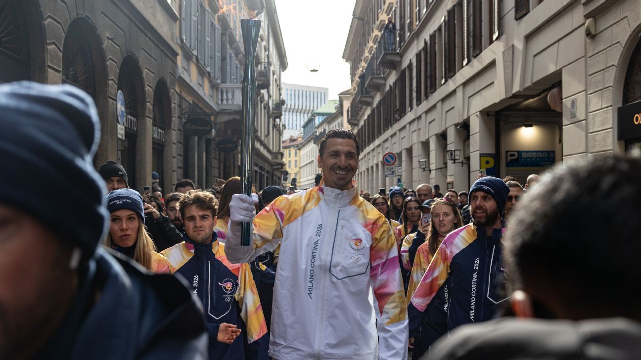 Πυρσός, γνωρίστε τον Ζλάταν: Ο θρύλος της Μίλαν υπηρετεί ως λαμπαδηδρόμος των Ολυμπιακών Αγώνων