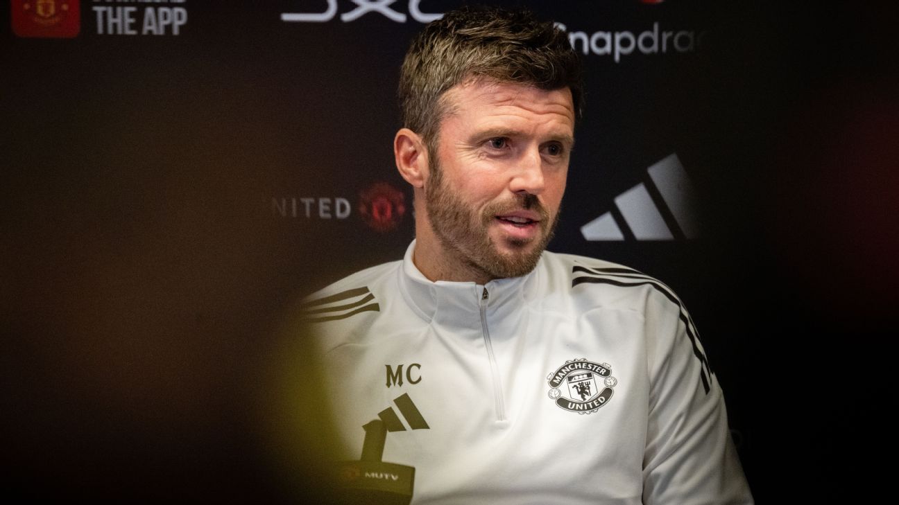 Carrick: Καμία αλλαγή στις προοπτικές εργασίας στη Man United