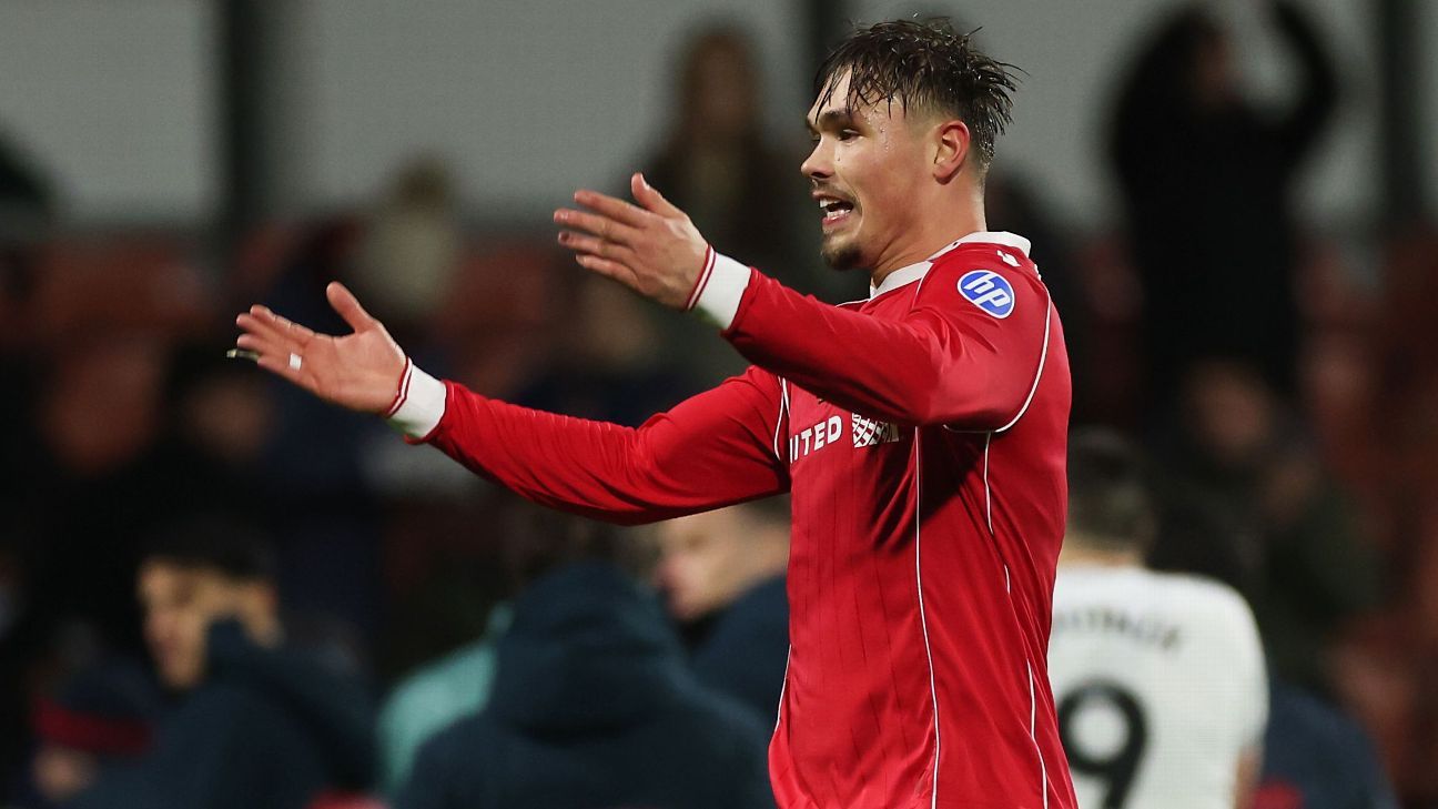 Η Ρέξαμ δείχνει «αληθινό πνεύμα» σε «μαζική» νίκη στο ντέρμπι