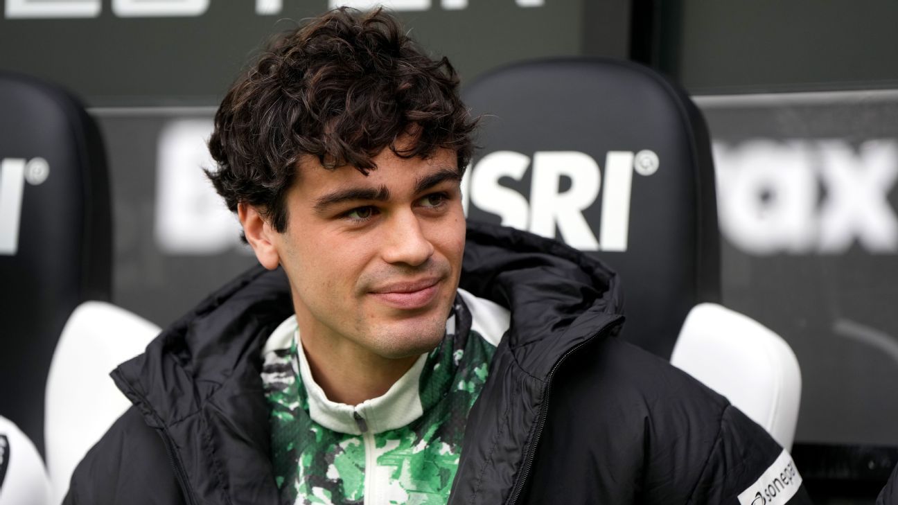 Στο τελευταίο παράθυρο πριν από το Παγκόσμιο Κύπελλο, ο Ποκετίνο δείχνει ευελιξία στη ζήτηση σε σχήμα συλλόγου