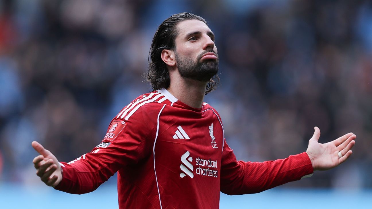 Ο-szoboszlai-ζητά-συγγνώμη-για-την-αντιπαράθεση-με-τους-οπαδούς