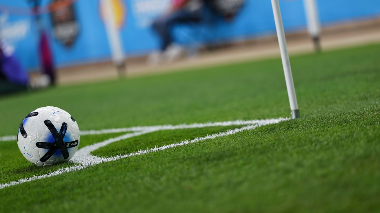 Οι ιδιοκτήτες πληρώματος λαμβάνουν την 18η ομάδα NWSL έναντι αμοιβής ρεκόρ